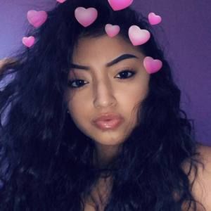 Meet your Posher, Gina